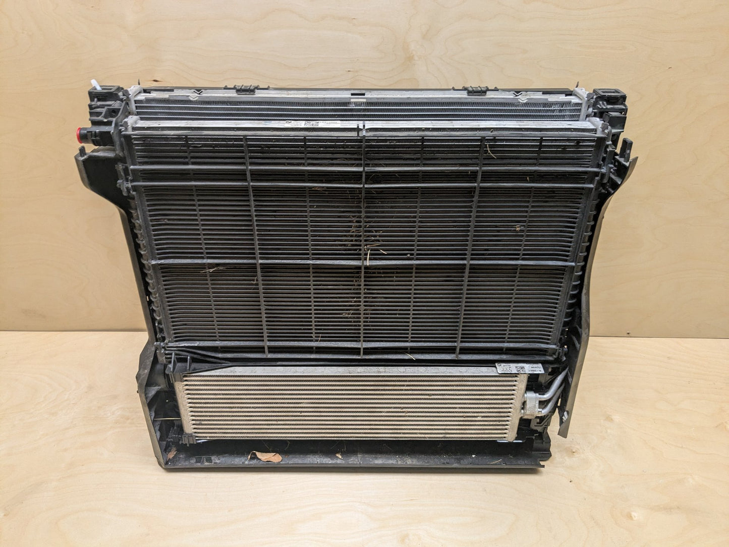 2019 - 2026 BMW X5 G05 Radiator Cooling Condenser Fan Shroud Assembly SET 8686172 B58B30M1