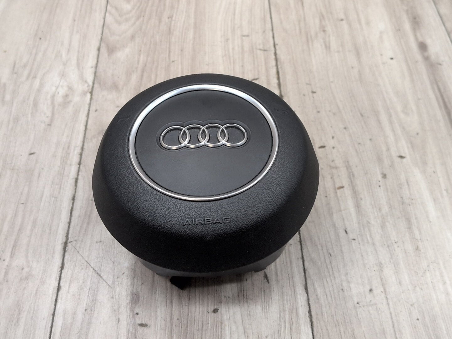 2008 - 2017 Audi S5 8T Steering Wheel Airbag Air Bag 8R0880201