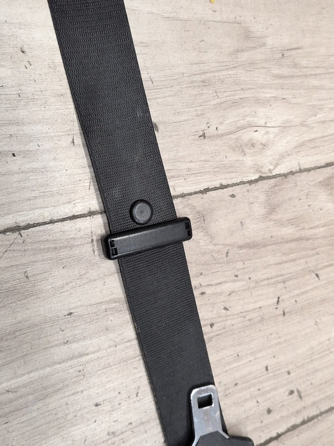 OEM BMW G01 G02 F97 F98 X3 X4 Front Right Passenger Seat Belt Seatbelt Retractor