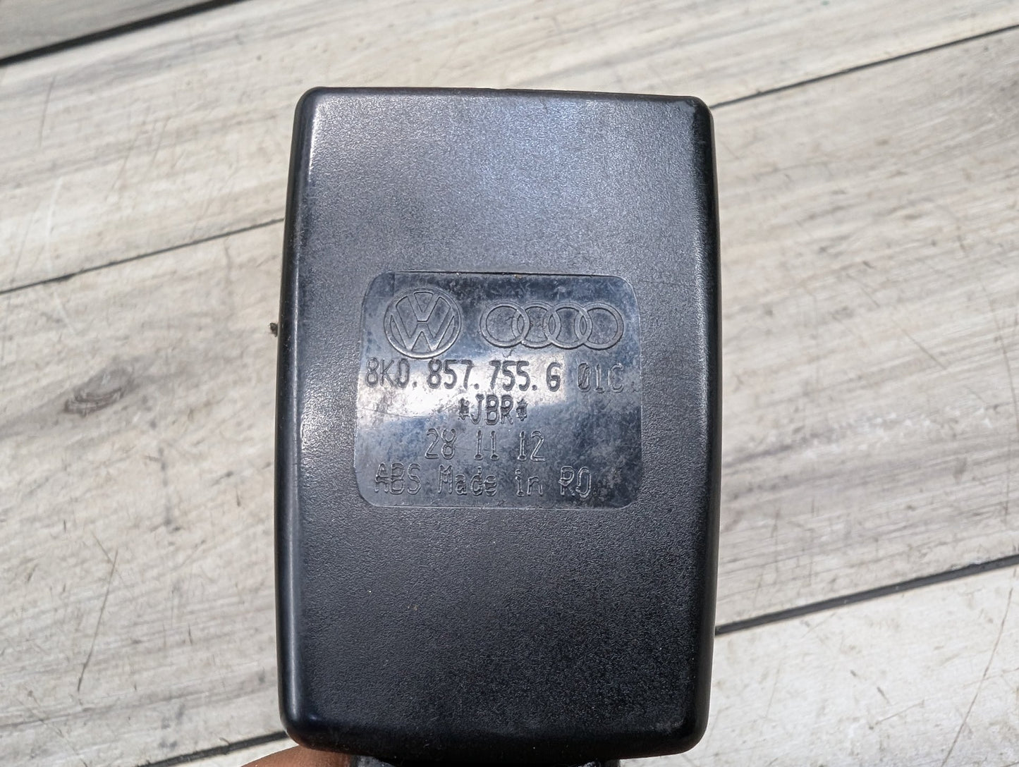 2008 - 2017 Audi S5 8T Front Left Driver or Right Passenger Seatbelt Seat Belt Buckle 8K08577556