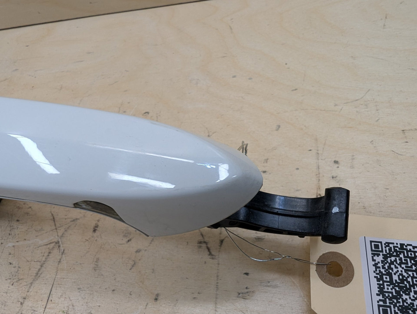 2018-2024 BMW X3 G01 Front or Rear Right Passenger Exterior Door Handle 7470528