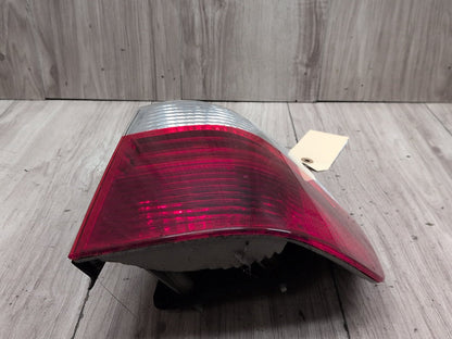 2004-2010 BMW X3 E83 Rear Right Passenger Outer Tail Light 7162212