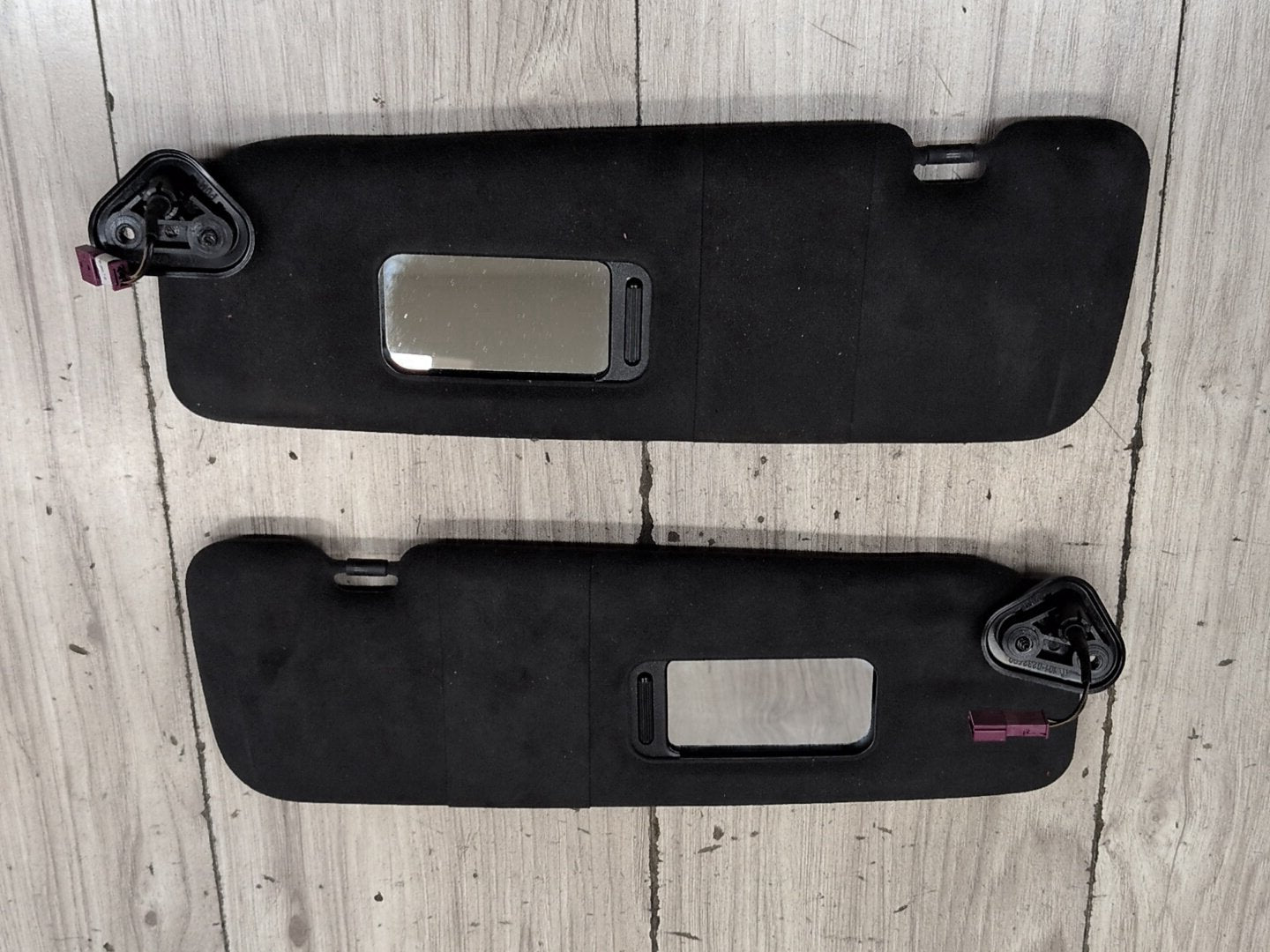 2012-2018 BMW M6 F06 Front Left Right Sun Visor SET 8052477