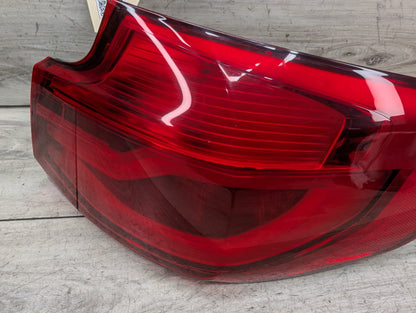 2014 - 2019 BMW 340 F34 Rear Right Passenger Outer Tail Light 7417472 B58B30M0