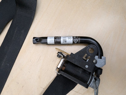 OEM BMW F15 F16 F85 X5 X6 Front Left Driver Seat Belt Seatbelt Retractor Black