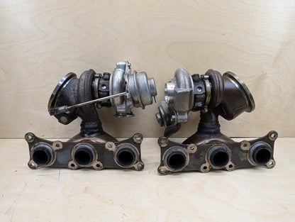2007-2013 BMW E93 335i N54B30A Engine Motor Turbo Charger w/ Manifold SET 7331333