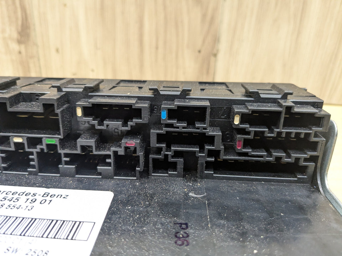 2009-2011 Mercedes-Benz SLK-Class R171 Rear Power Distribution Fuse Box OEM