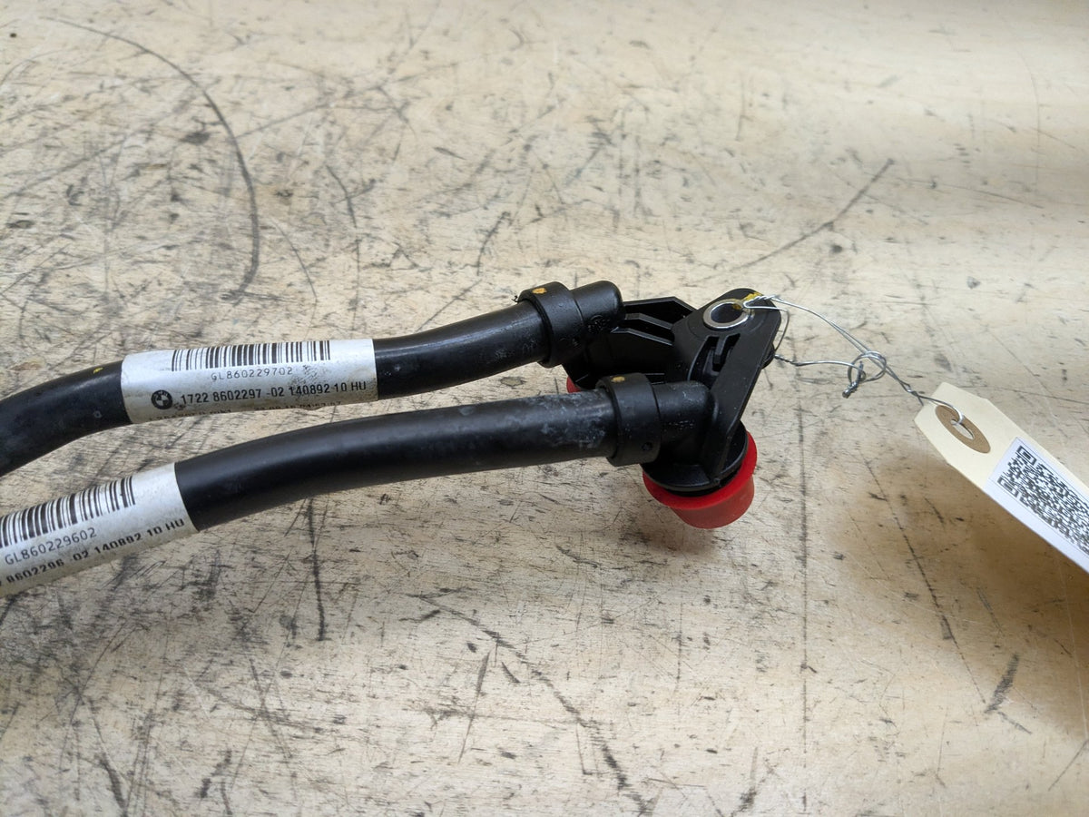 2016-2019 BMW G12 740i B58B30M0 Transmission Oil Cooler Hose Pipe Lines 8602297