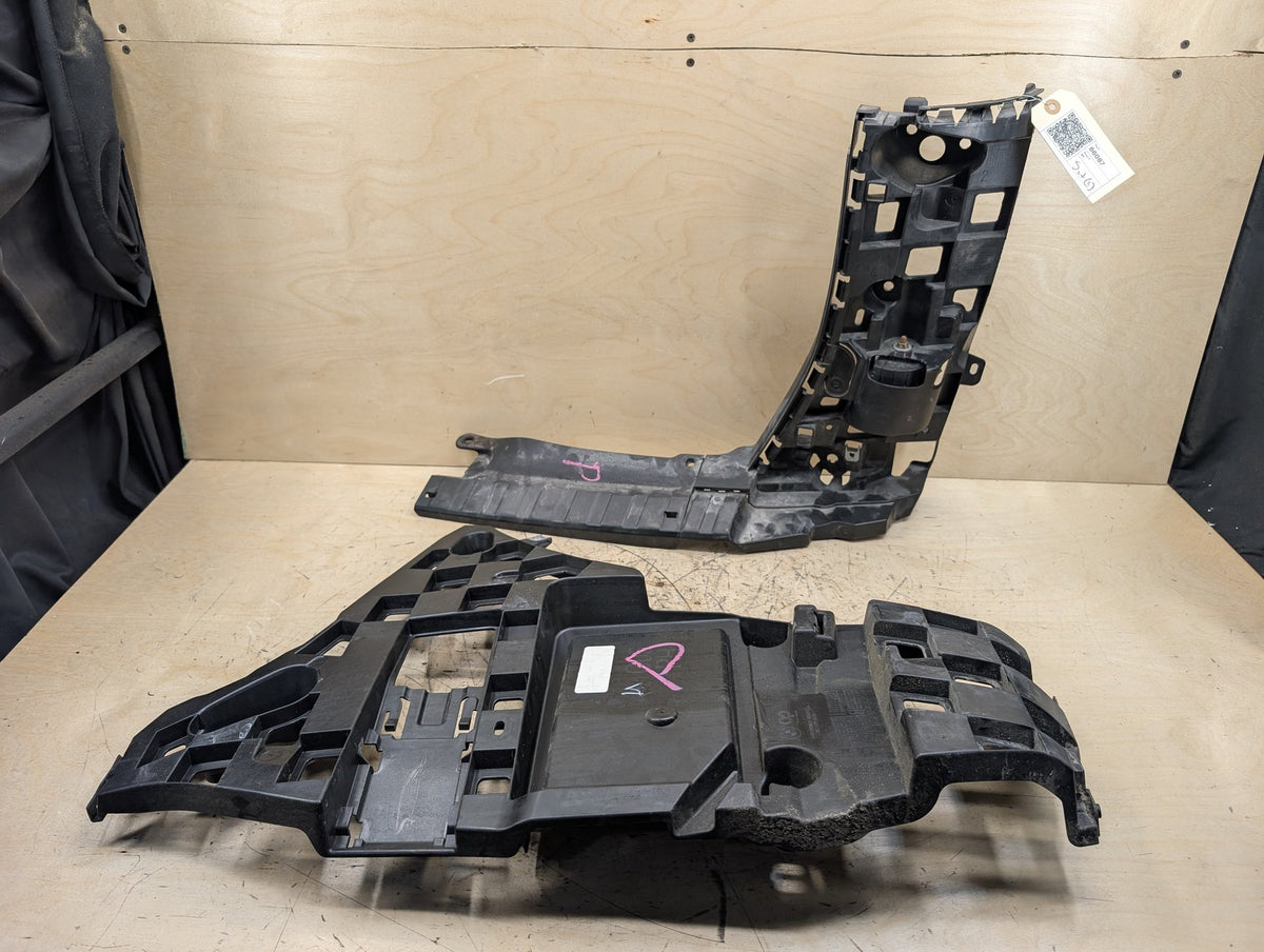 2019-2026 BMW X5 G05 Rear Right Passenger Bumper Support Brackets 7420652 OEM