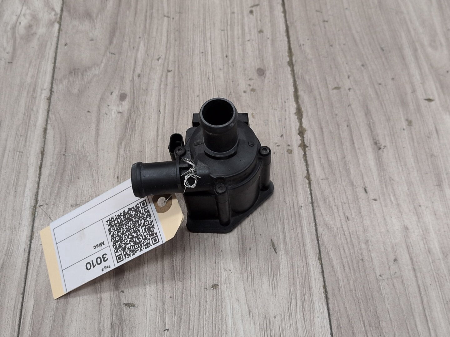 2013 - 2017 Audi S5 8T Engine Motor Cooling Auxiliary Water Pump 8K0819147A CTUB