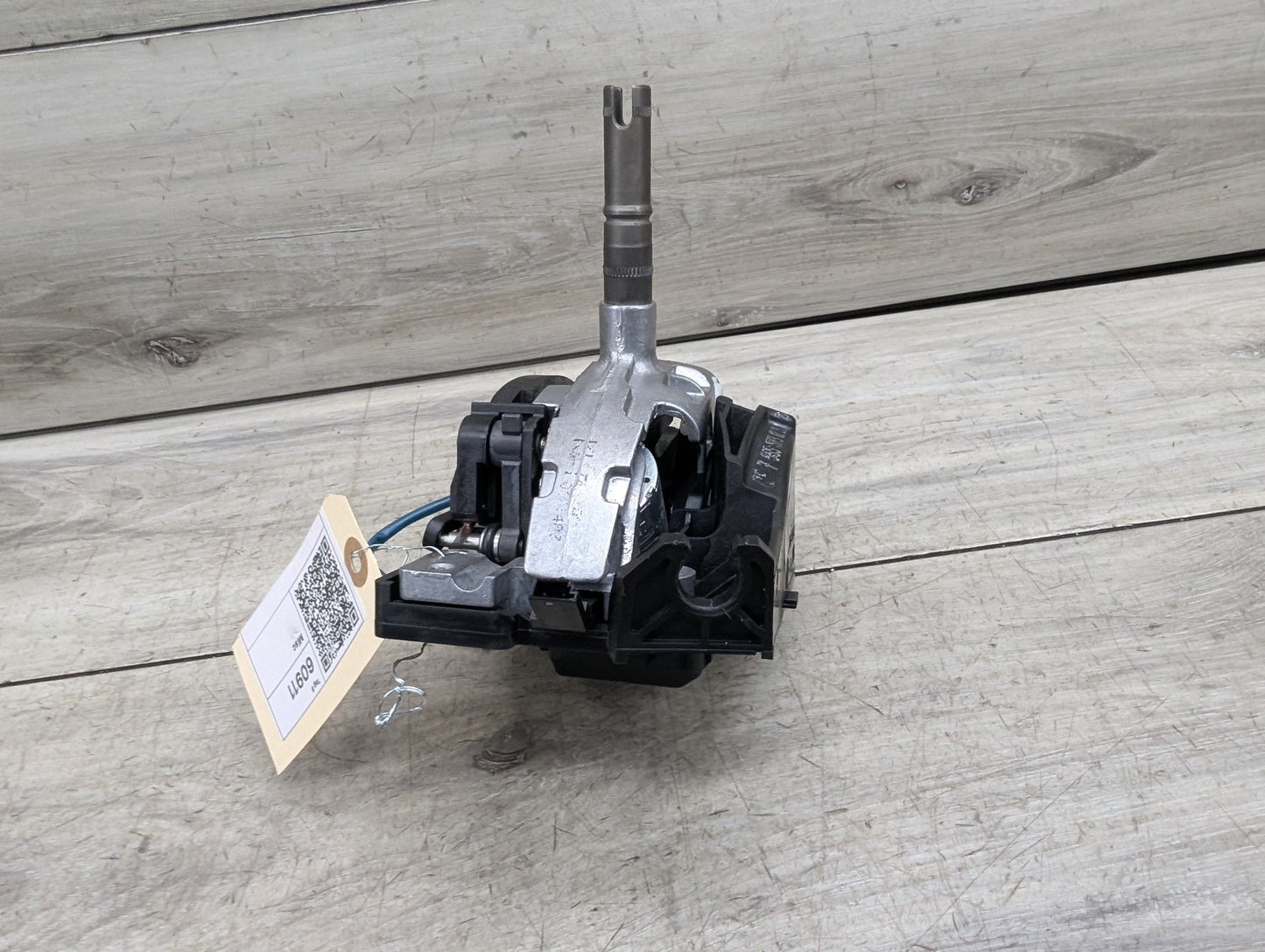 2008-2013 BMW 128i E82 Transmission Switch Shifter Assembly 7565573