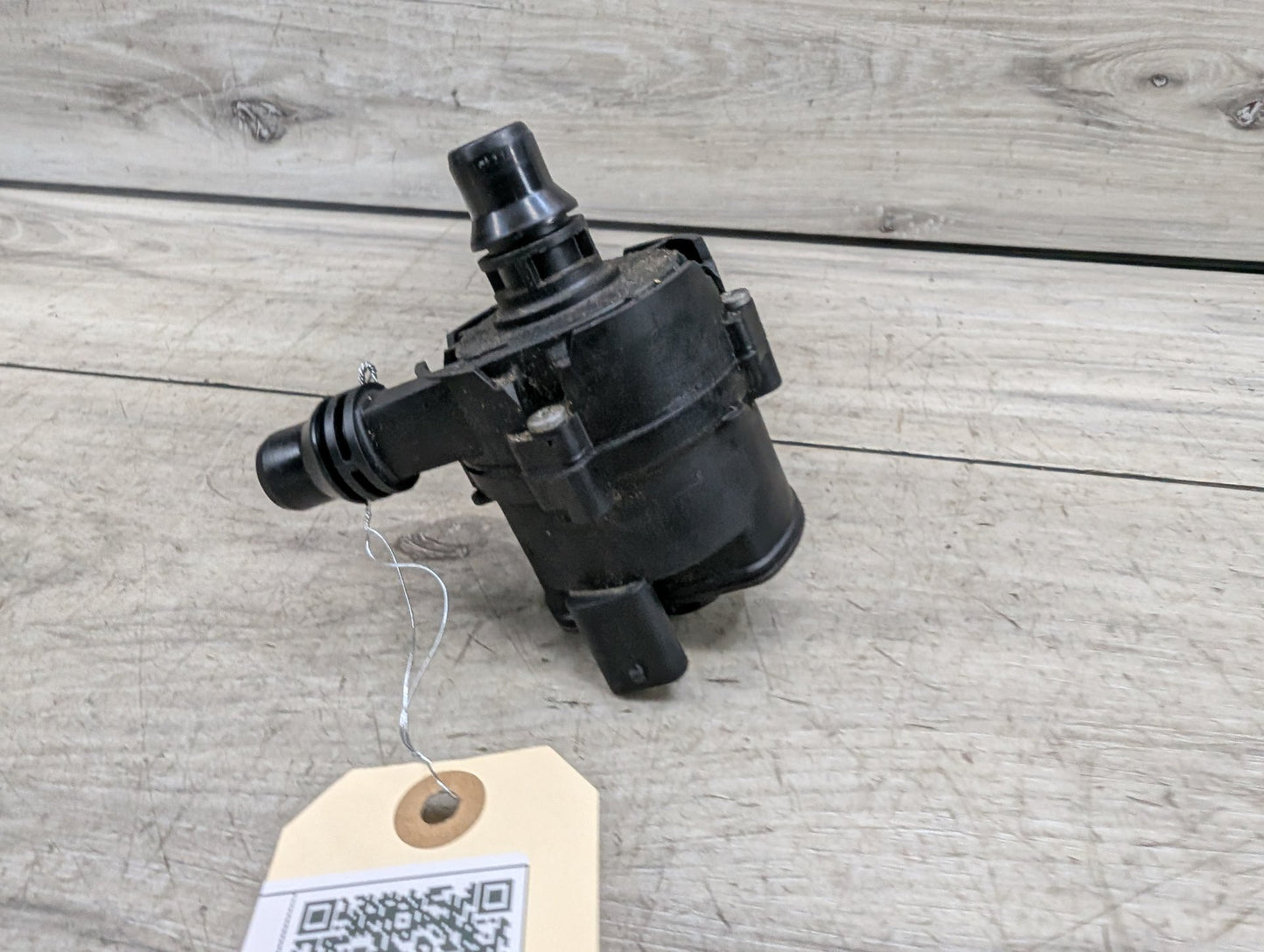 OEM BMW F90 F93 G11 G12 G16 G30 M5 Engine Electric Auxiliary Water Coolant Pump