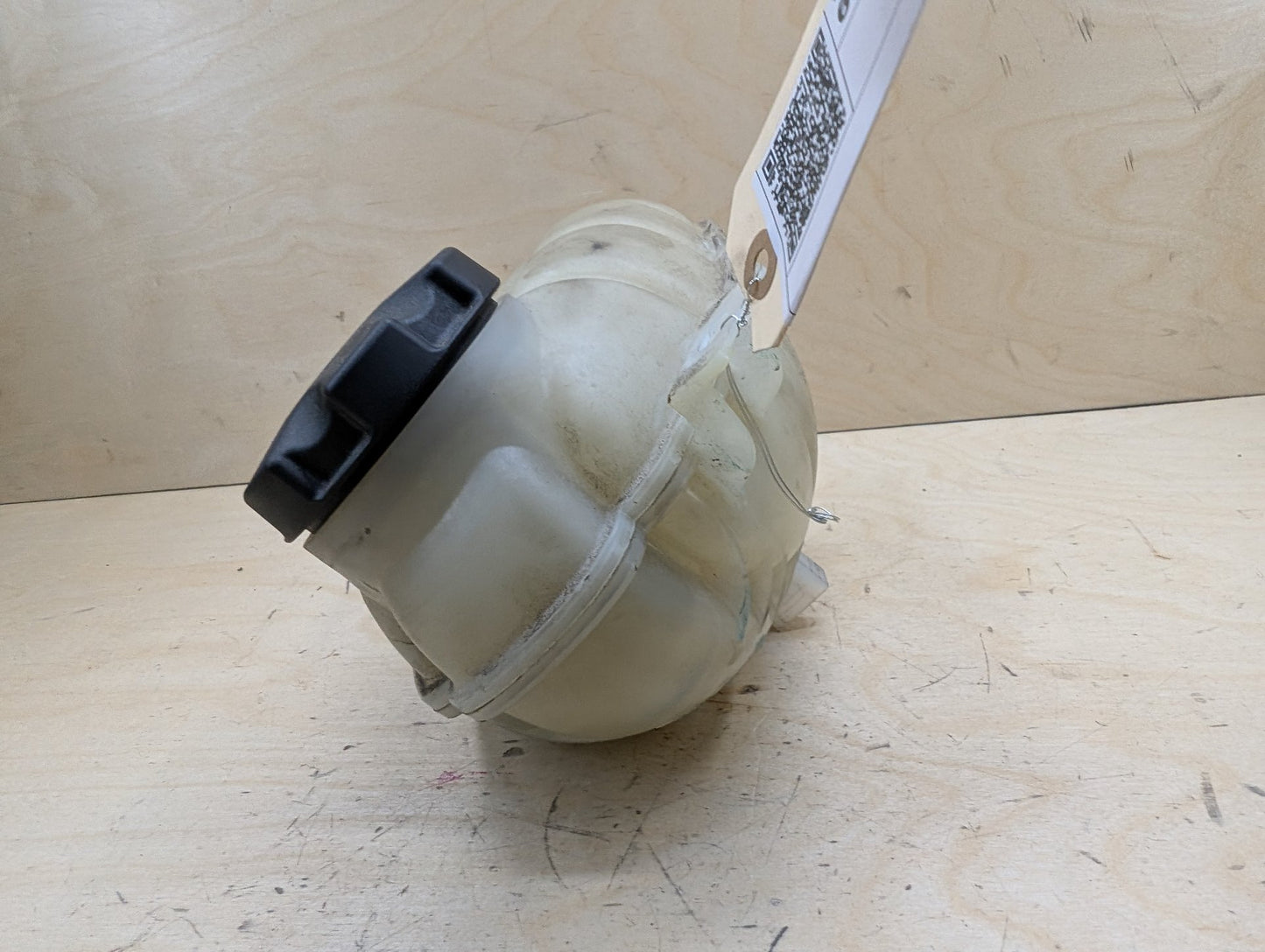 2012-2018 BMW14-16 OEM BMW F22 F30 F32 F33 F36 N55 Coolant Expansion Bottle Tank Reservoir 328i F30 Coolant Expansion Tank Reservoir 7642160