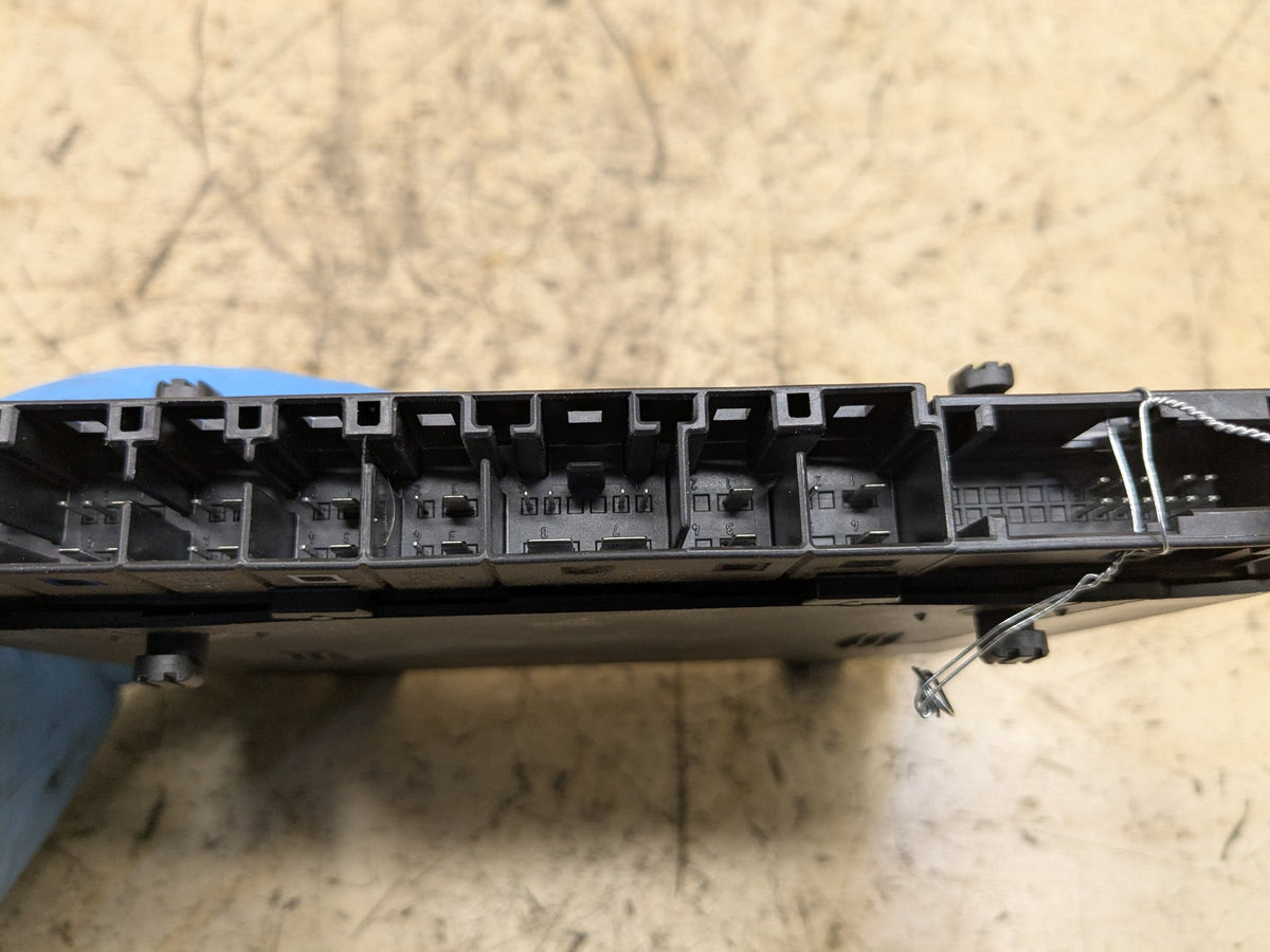 2007-2013 BMW 335i E92 Front Right Passenger Seat Module 6926371 OEM