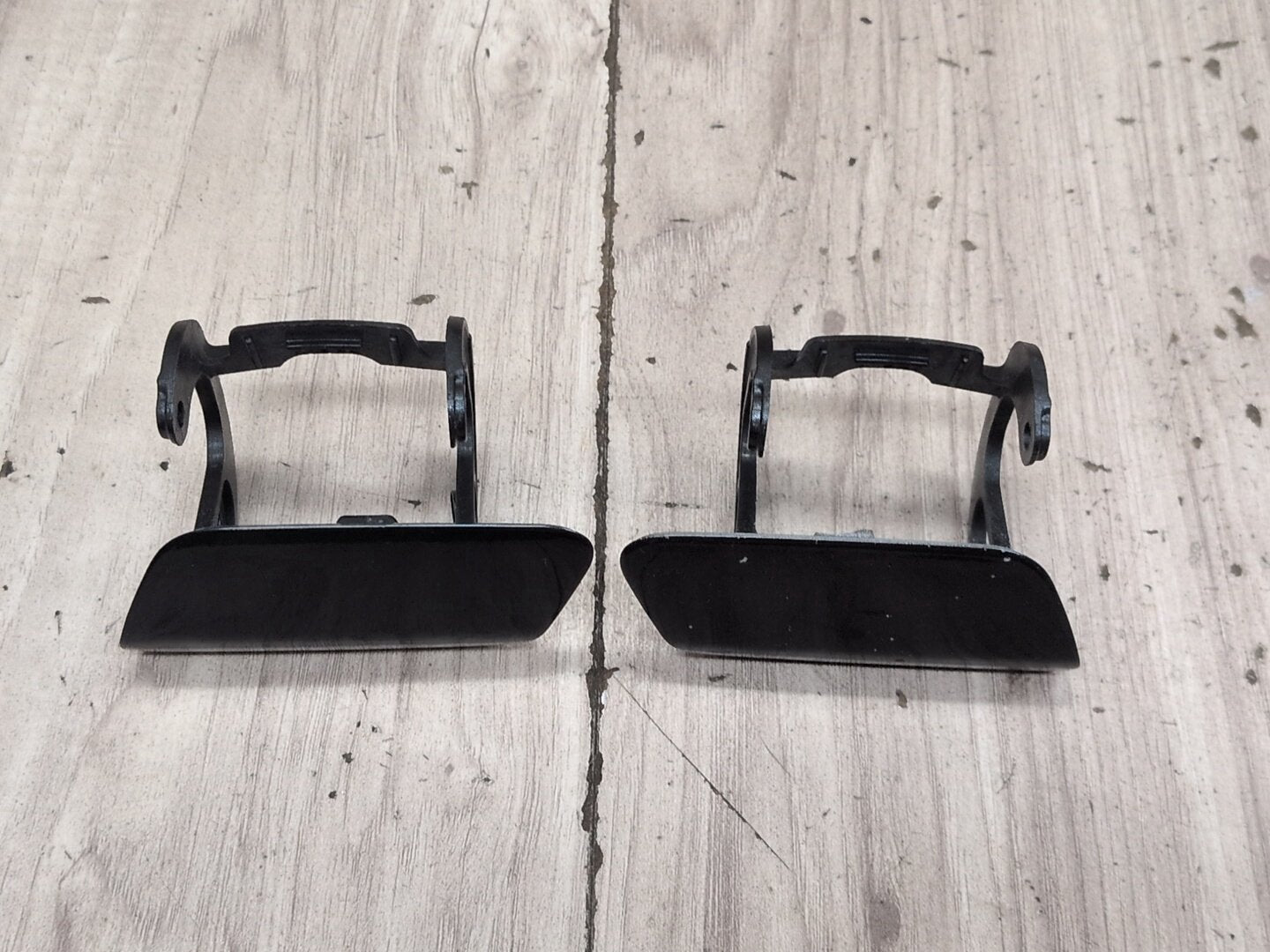 2012-2018 BMW M6 F06 Front Left Right Bumper Headlight Washer Nozzle Insert Covers SET 8055289