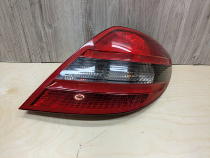 2009-2011 Mercedes-Benz SLK-Class R171 Rear Right Tail Light A1718200864 OEM