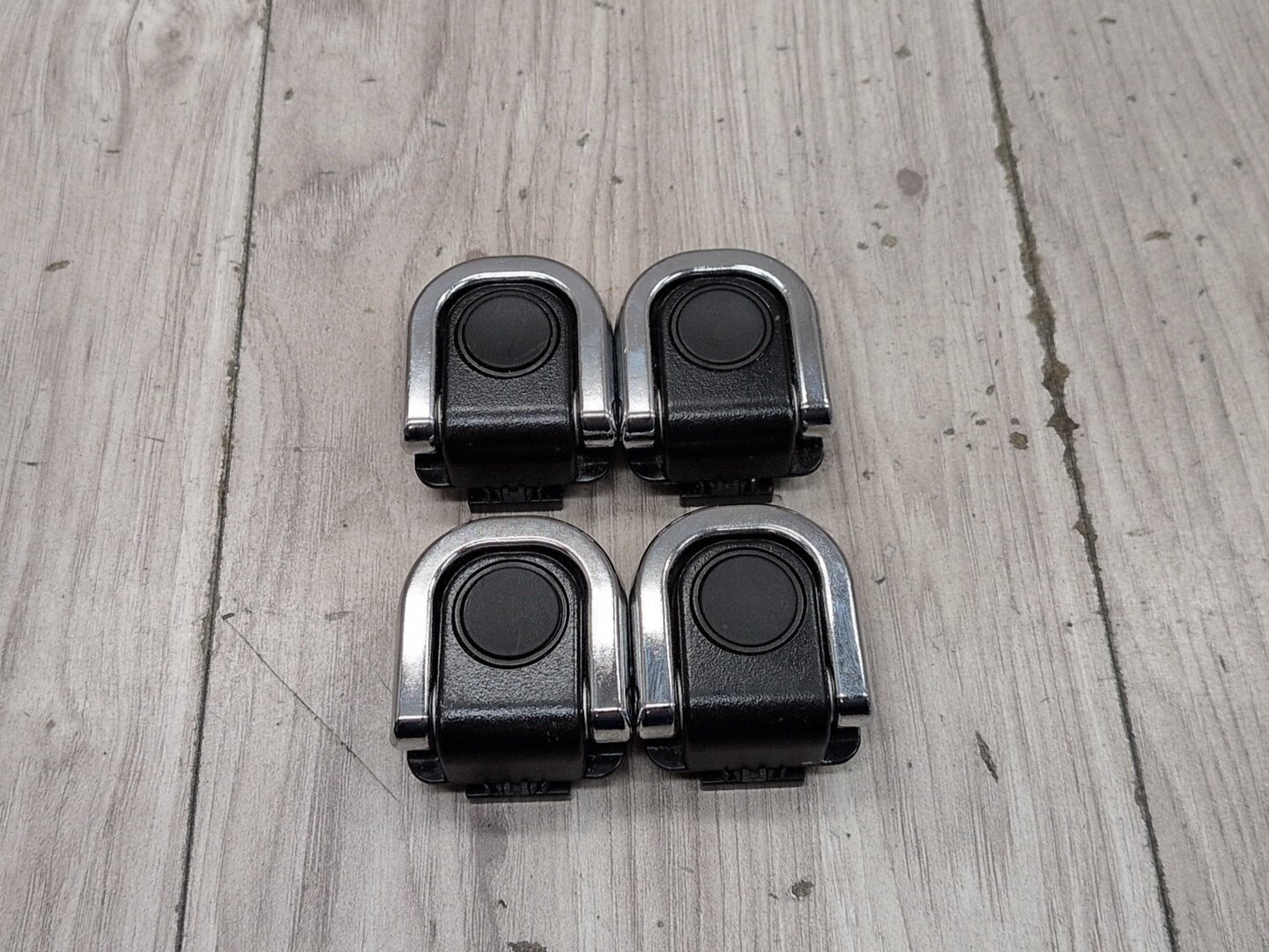 OEM BMW E70 E83 F15 F25 G01 X3 X5 Trunk Cargo Latch Tie Down Hook Clasp Ring (4)