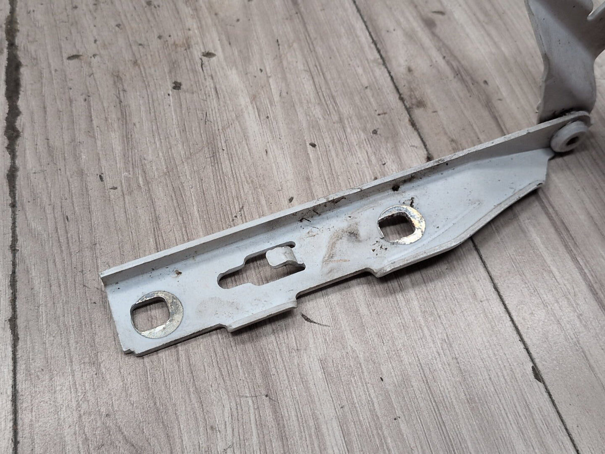 2010-2016 Audi S4 B8 Hood Bonnet Hinges SET 8K0823301 OEM