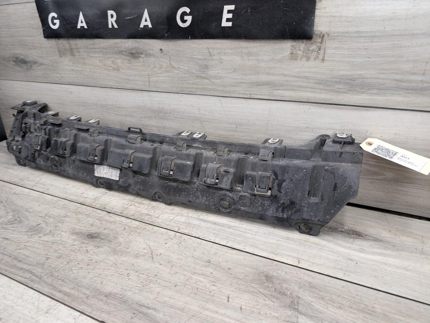 18-21 OEM BMW G01 F97 X3 REAR Center Lower Reinforcement Bumper Bracket Support