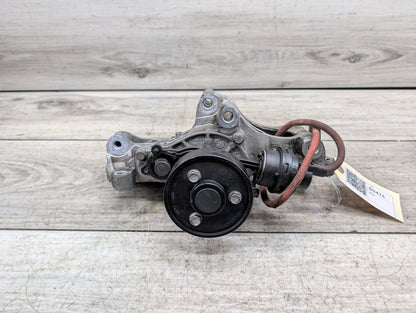 OEM BMW F22 F23 F30 G01 G02 230 330 X3 Engine B46 B48 Coolant Pump With Support