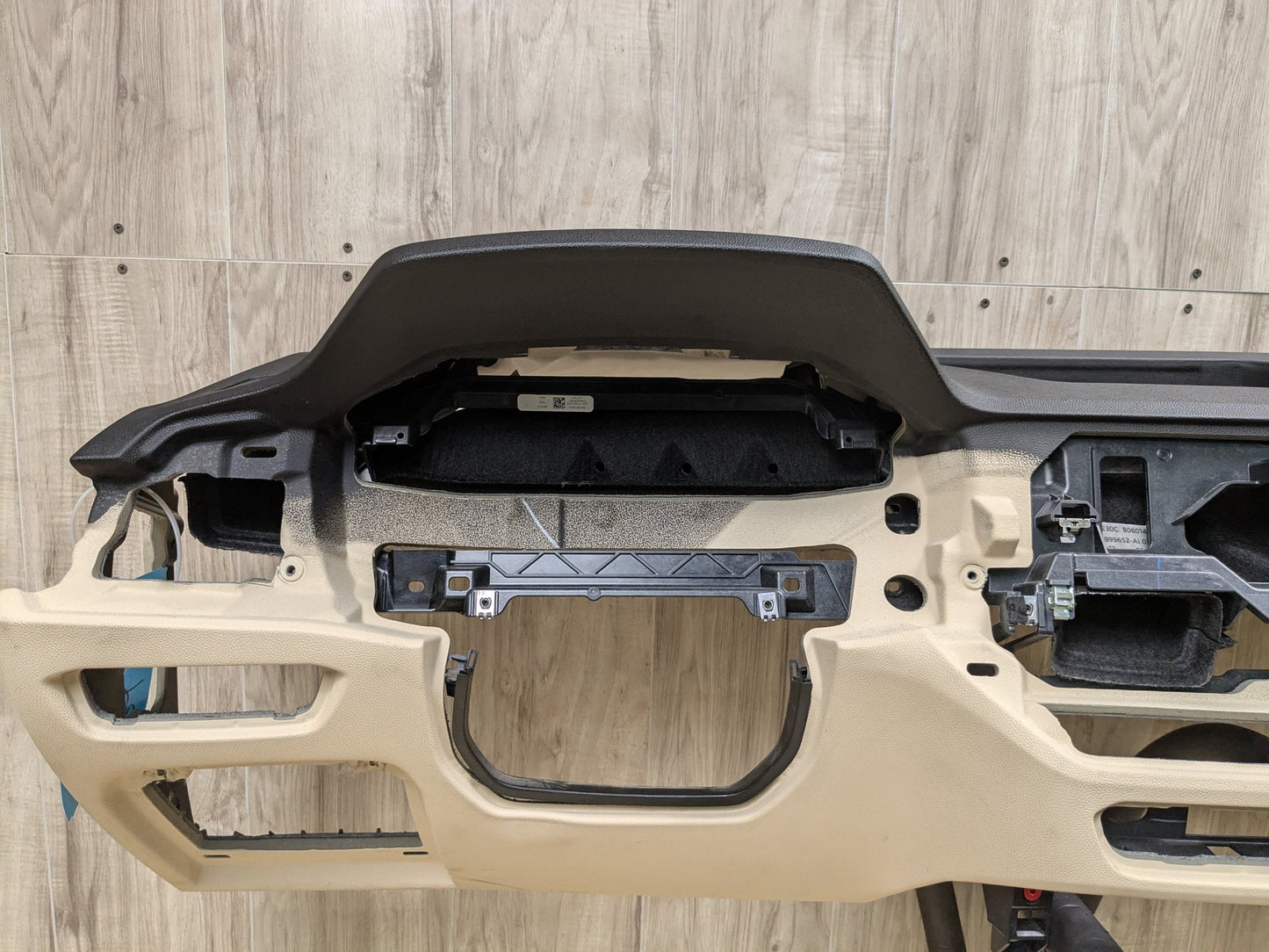Pre-LCI OEM BMW G20 G22 G23 Dashboard Dash Board Panel BLACK/BEIGE 9476383