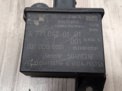 2004-2010 BMW M6 E64 - PN: 6771042