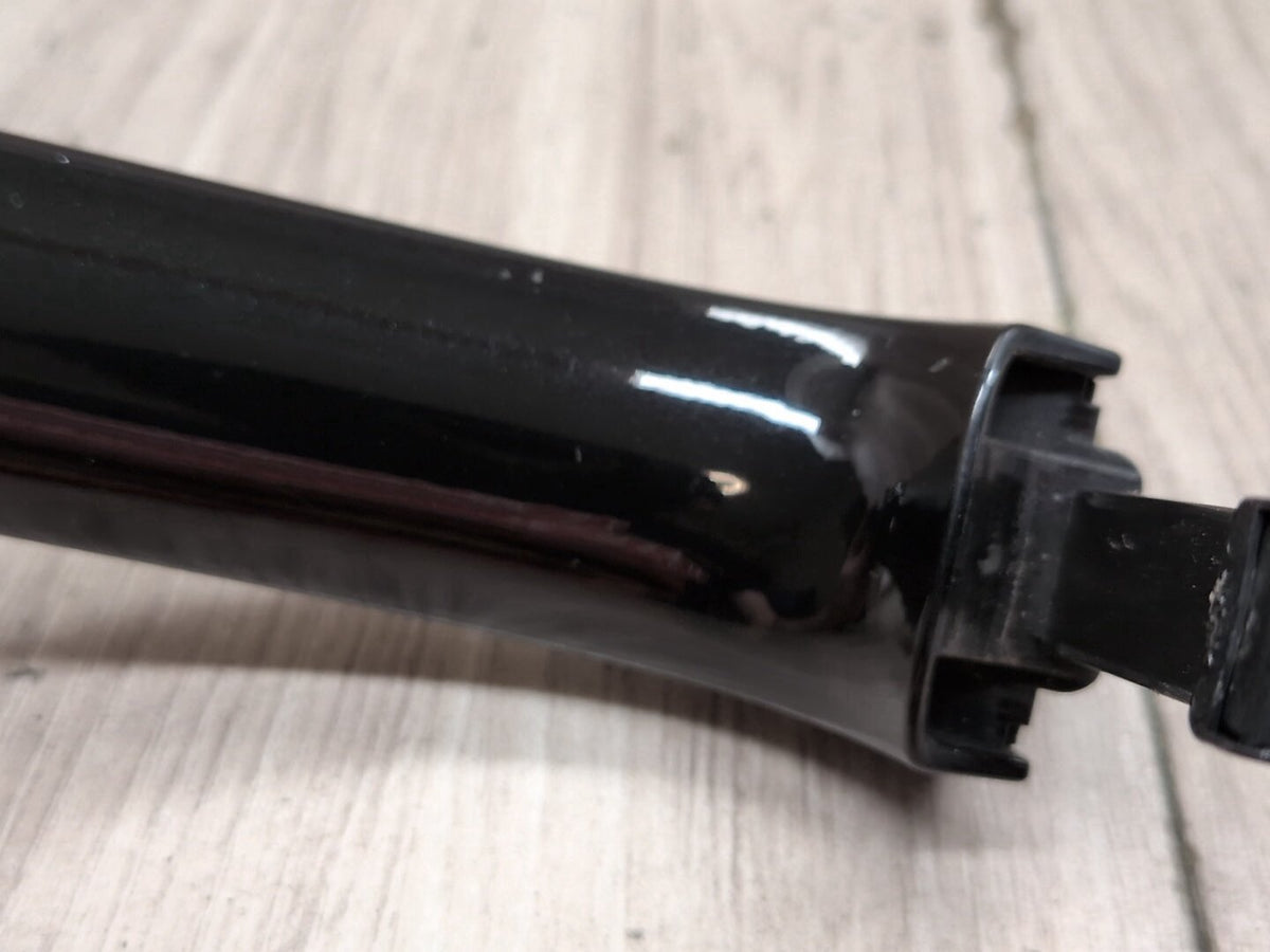 2015-2018 Audi Q3 8U Front or Rear Right Passenger Exterior Door Handle 8T0837205A OEM