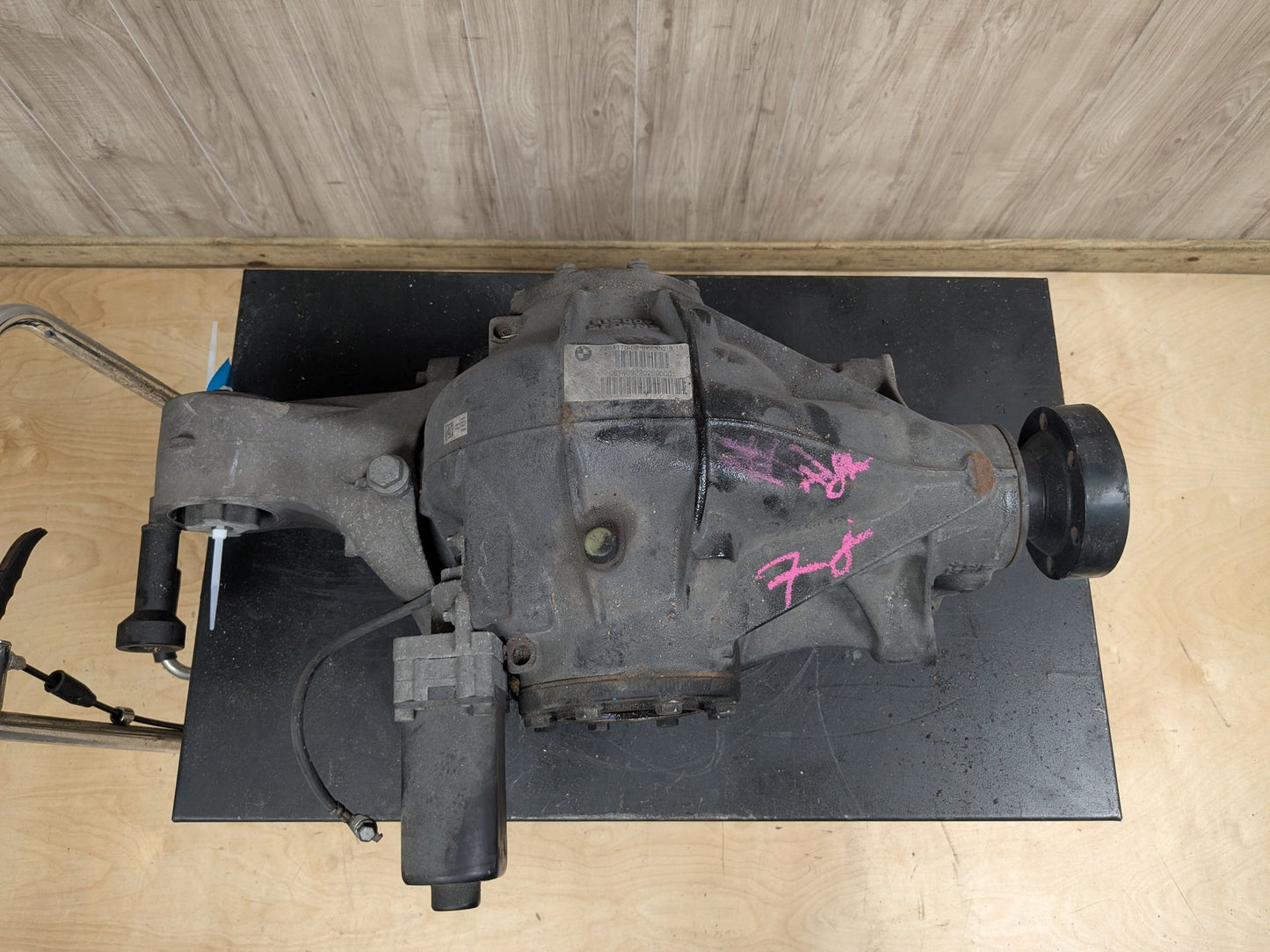 2015 BMW M6 Rear Axle Carrier Differential 120618k 2284170