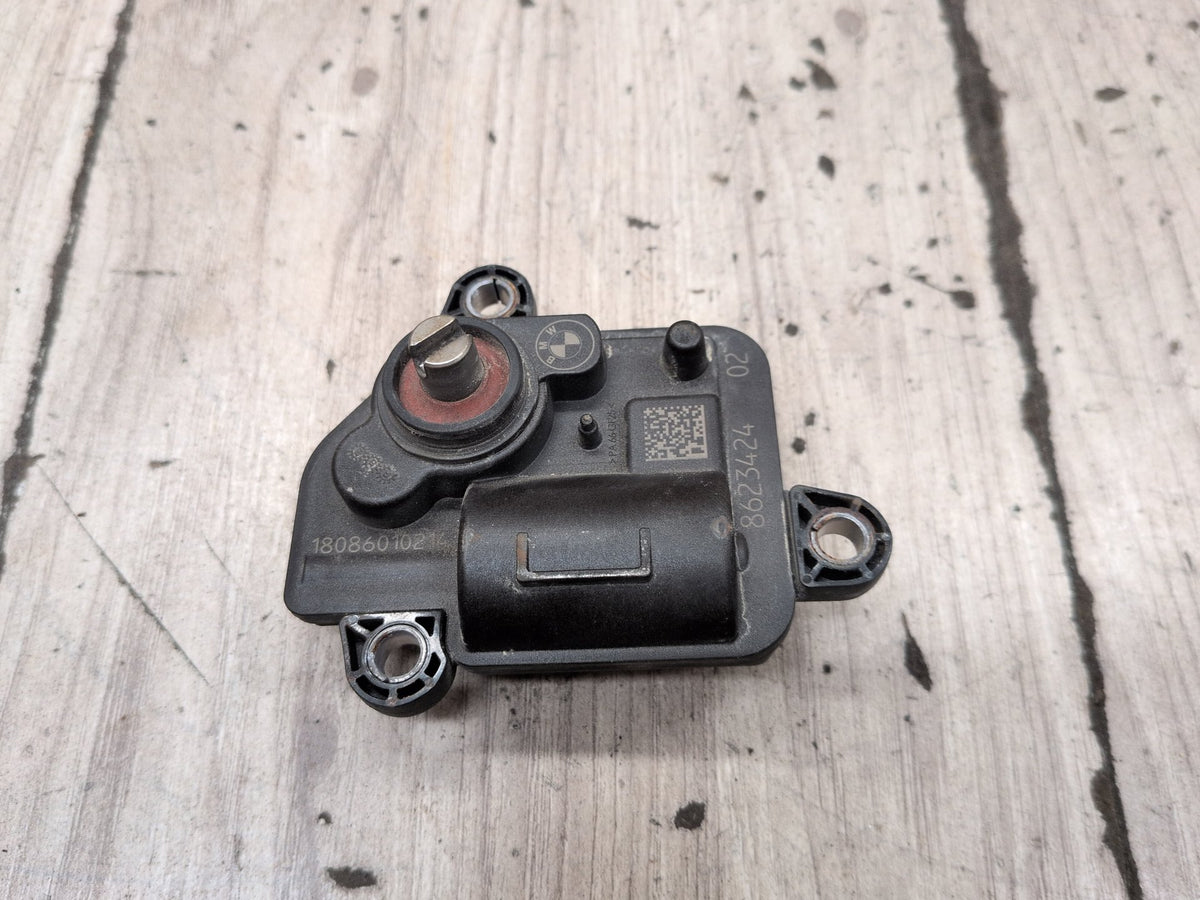 OEM BMW G01 G02 G11 G12 G14 G15 G30 X3 Muffler Exhaust Flap Actuator Drive Motor