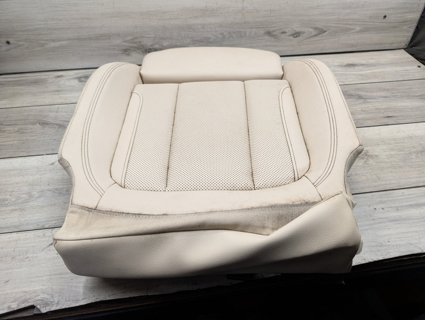 2021-2026 BMW 430i G22 Front Left Driver or Right Passenger Seat Lower Cushion 5A0DFC8