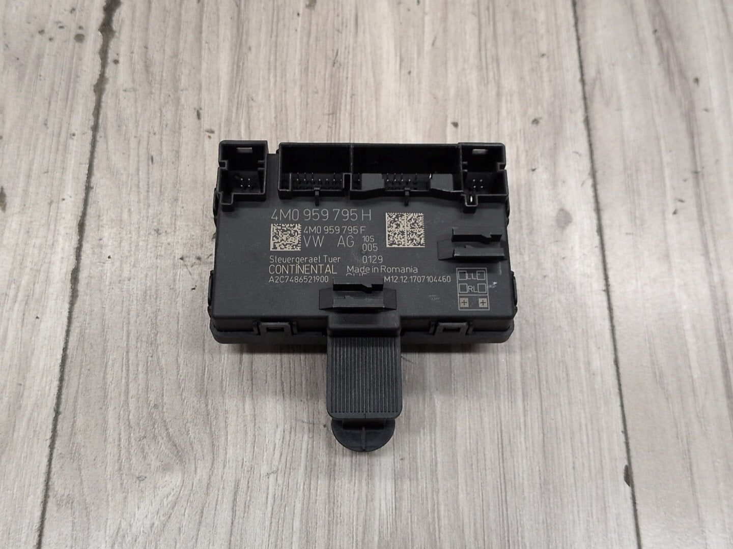 18-24 OEM Audi A4 A5 S4 S5 Rear Left or Right Door Control Module 4M0959795H