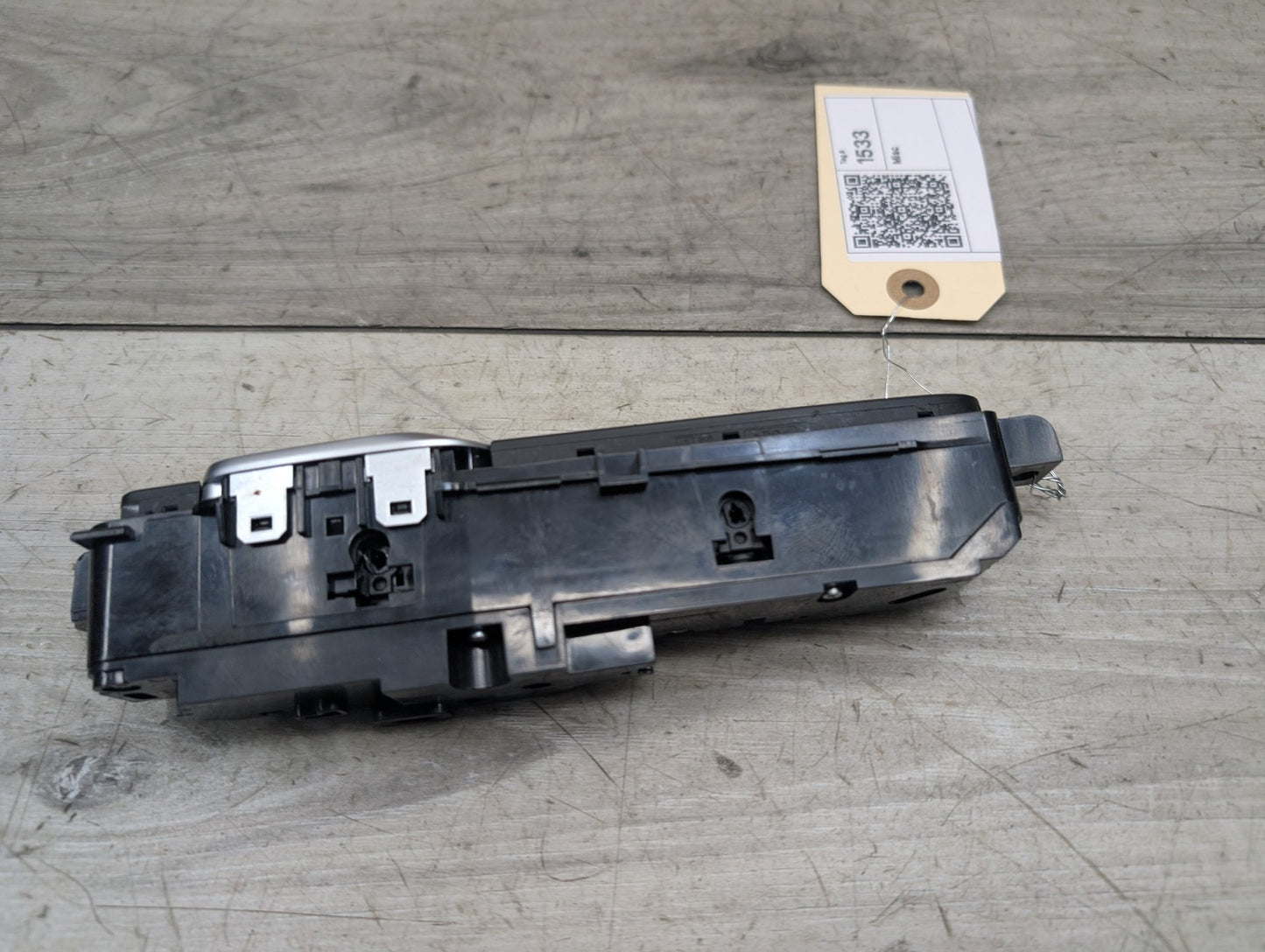 2018 - 2023 BMW X3 G01 Operating Traction Switch 6993947 B58B30M0