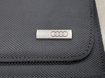 2016 Audi Q3 8U- Instruction Manual w/ Case