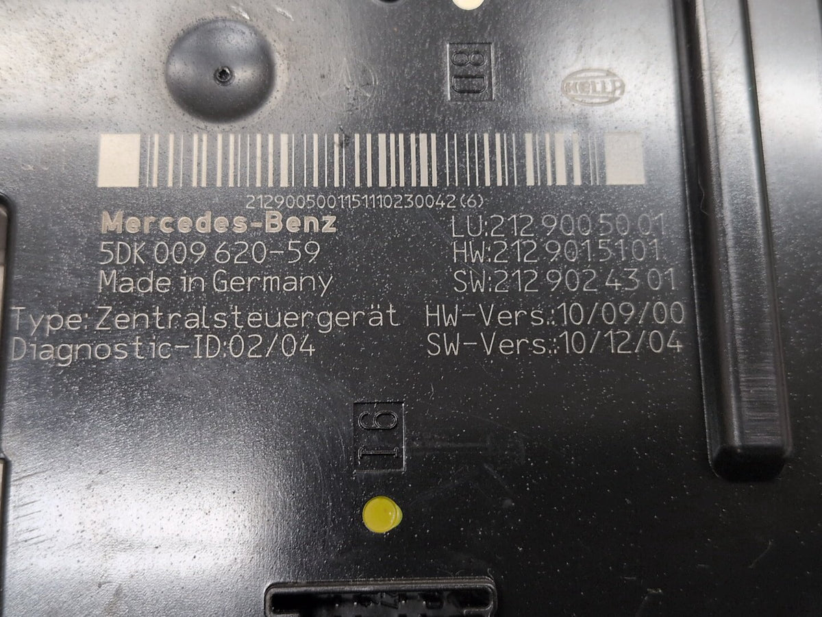 09-12 OEM Mercedes-Benz E550 W212 Rear SAM Relay Fuse Box Junction Module