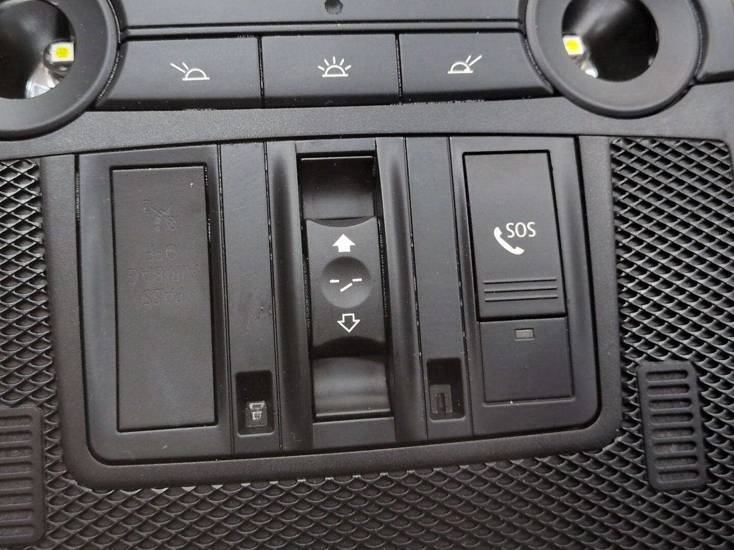 07-14 OEM BMW E70 E71 X5 X6 Roof Overhead Console Dome Light SOS Switch Black