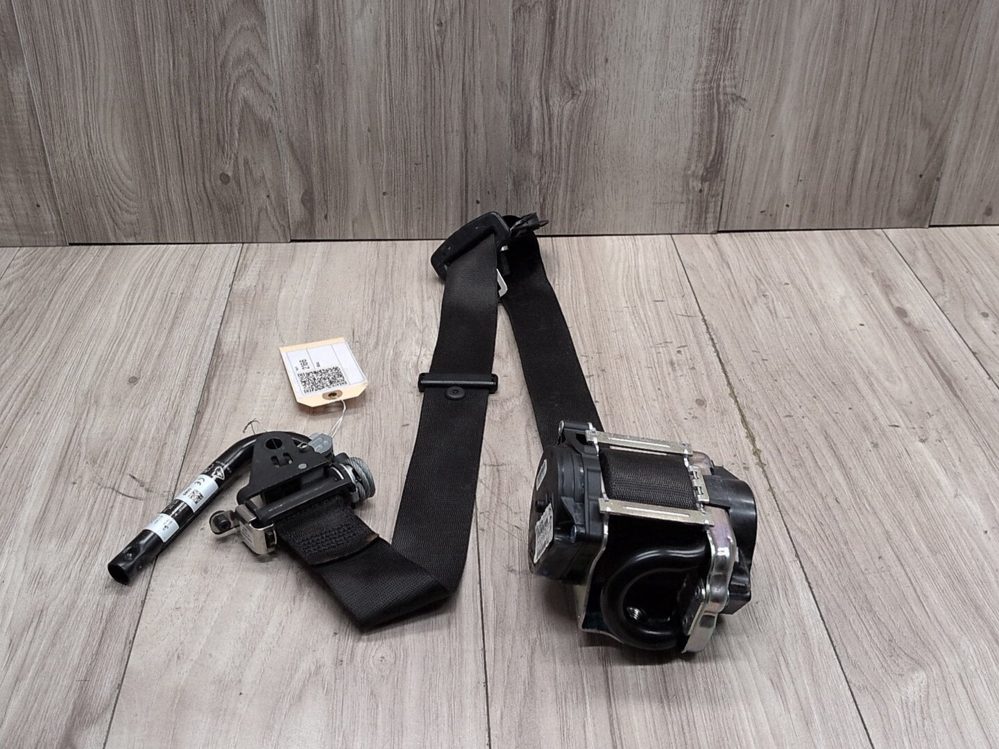 2014 - 2018 BMW X5 F85 Front Left Driver Seatbelt Seat Belt Retractor 7321291 S63B44T2