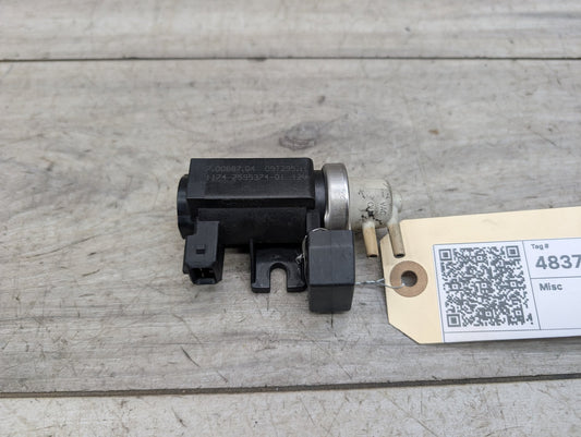 2007 - 2013 BMW 335i E93 Turbo Boost Pressure Solenoid Valve 7595374 N54B30O0
