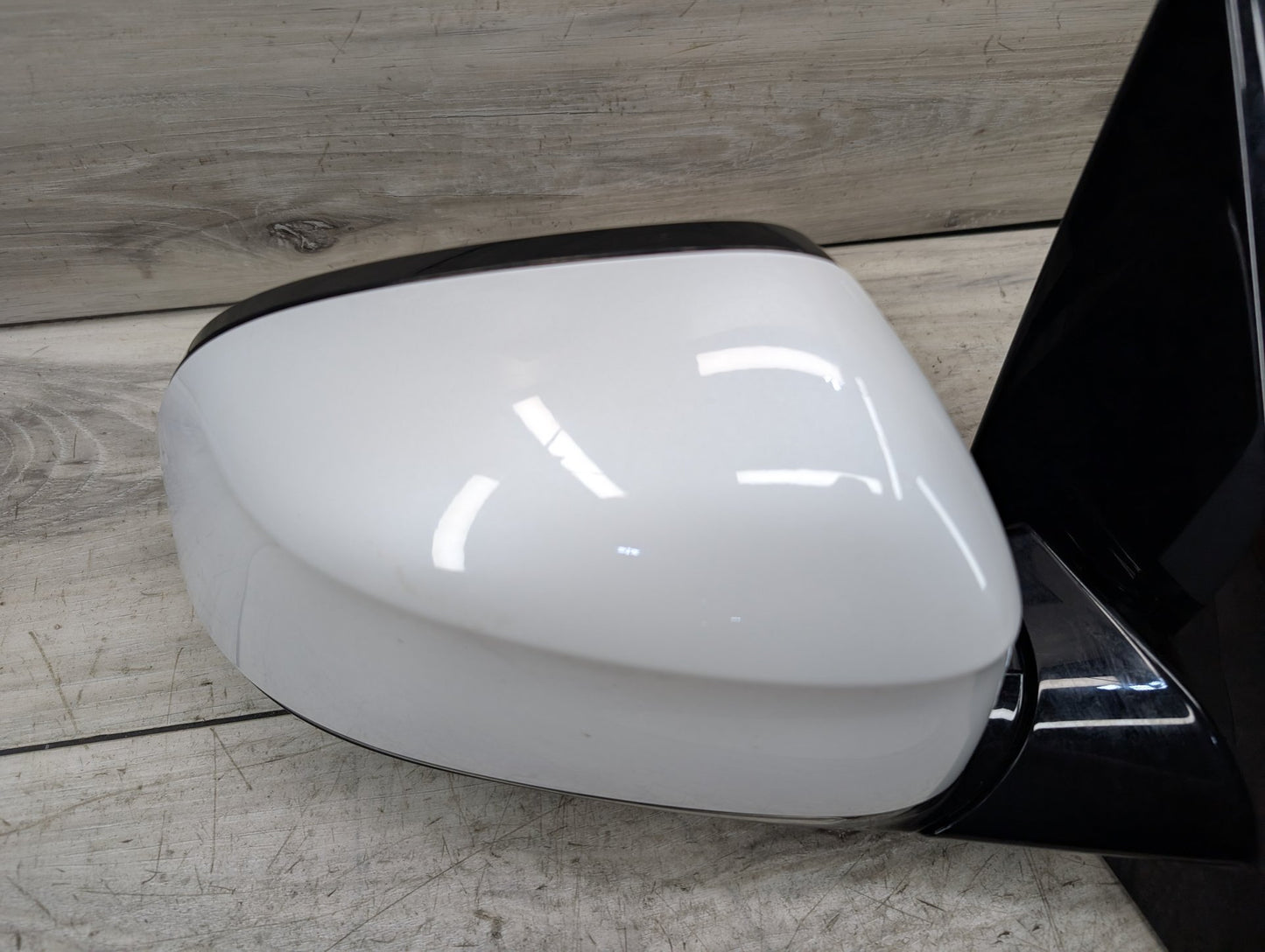 19-23 OEM BMW G05 G07 X5 X7 Right Passenger Side Mirror Blind Spot Camera White A96