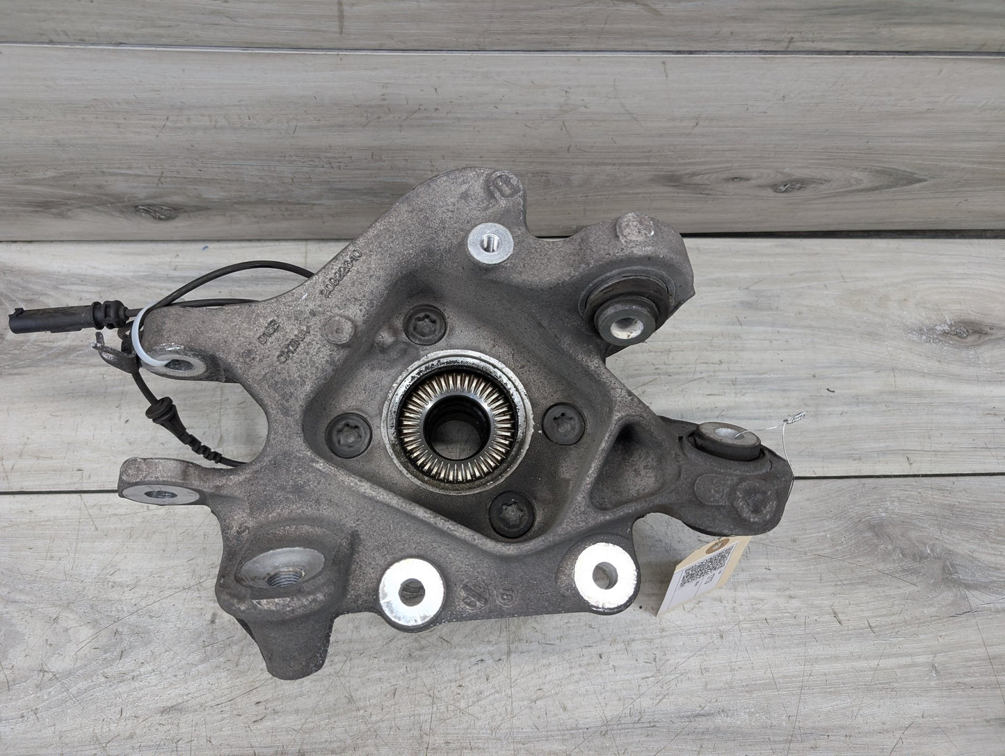 OEM BMW G01 X3 30i 30iX M40iX REAR Right Passenger Knuckle Hub Spindle Bearing