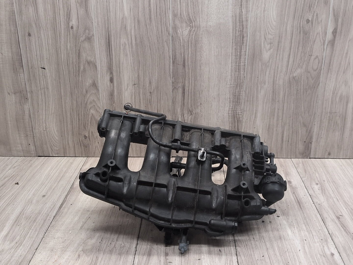 2015-2018 Audi 8U Q3 CCTA Engine Motor Intake Manifold 06J133185F