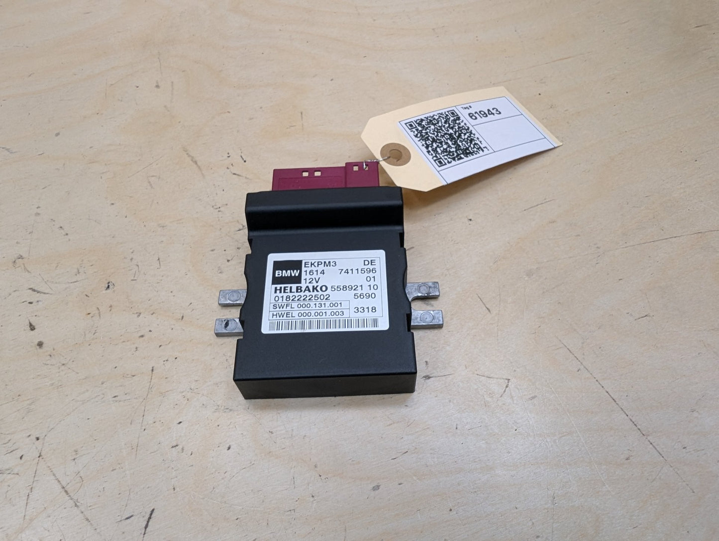 OEM BMW F10 F13 F15 F22 F30 F32 F36 Helbako Fuel Pump Relay Control Module EKPM3