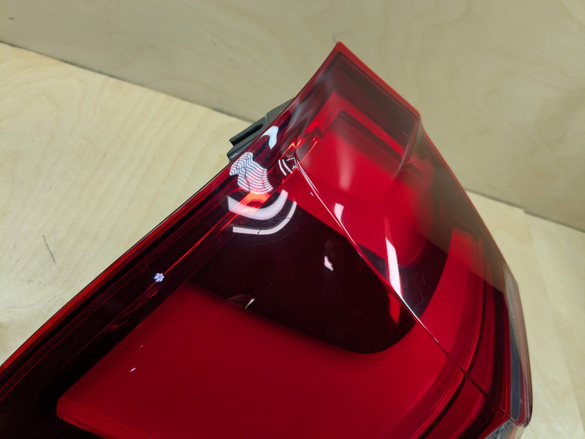 14-18 OEM BMW F15 F85 X5 X5M Rear Left Driver Side Outer Stop Tail Light