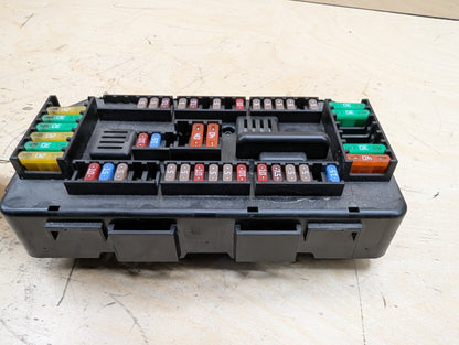 2012-2018 BMW 320i F30 Front Power Distribution Fuse Box 9337879 OEM