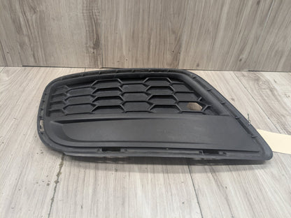 2011 - 2017 BMW X3 F25 Front Left Driver Bumper Cover Grille 8050445 N20B20O0