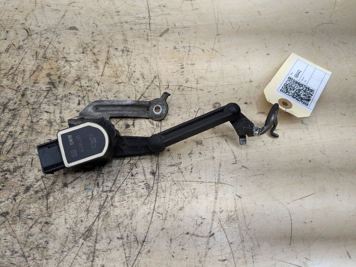 2006-2011 BMW 335i E90 Suspension Height Level Sensor 6785205 OEM