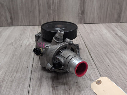 12-18 BMW F06 F10 F12 F13 M5 M6 S63 ENGINE WATER PUMP THERMOSTAT COOLING UNIT