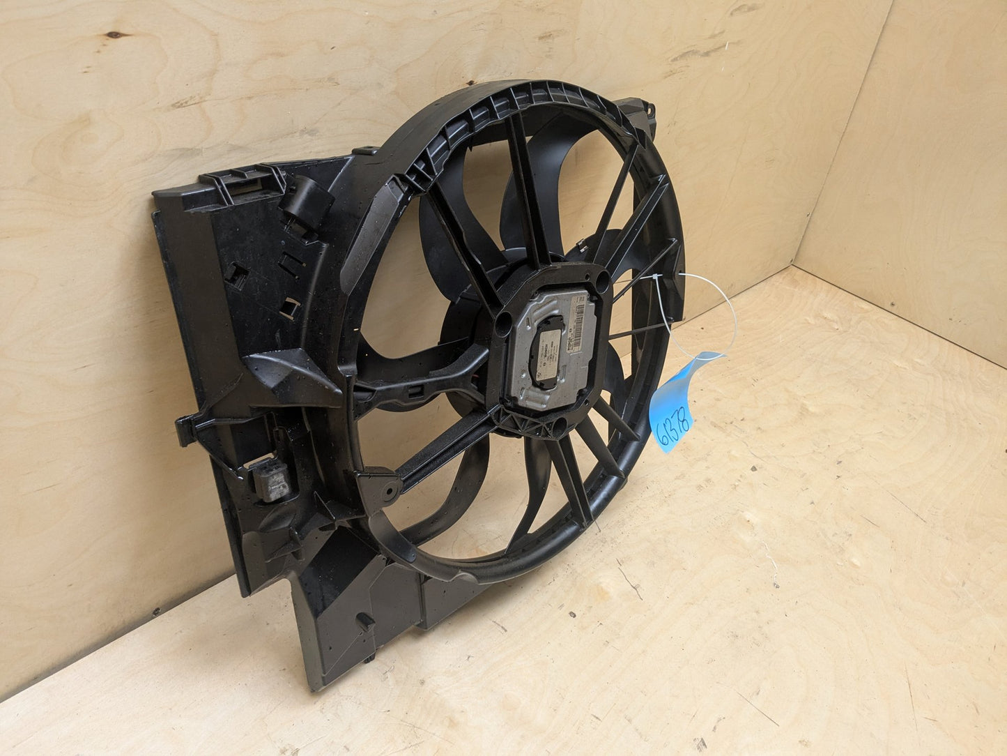 07-13 OEM BMW E82 E90 E92 335 Engine N54 N55 Radiator Cooling Auxiliary Fan 600W