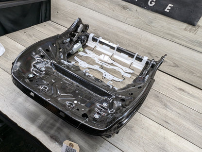 2018 - 2024 BMW X3 G01 Front Right Passenger Seat Lower Track Frame Assembly 7414610 B58B30O1