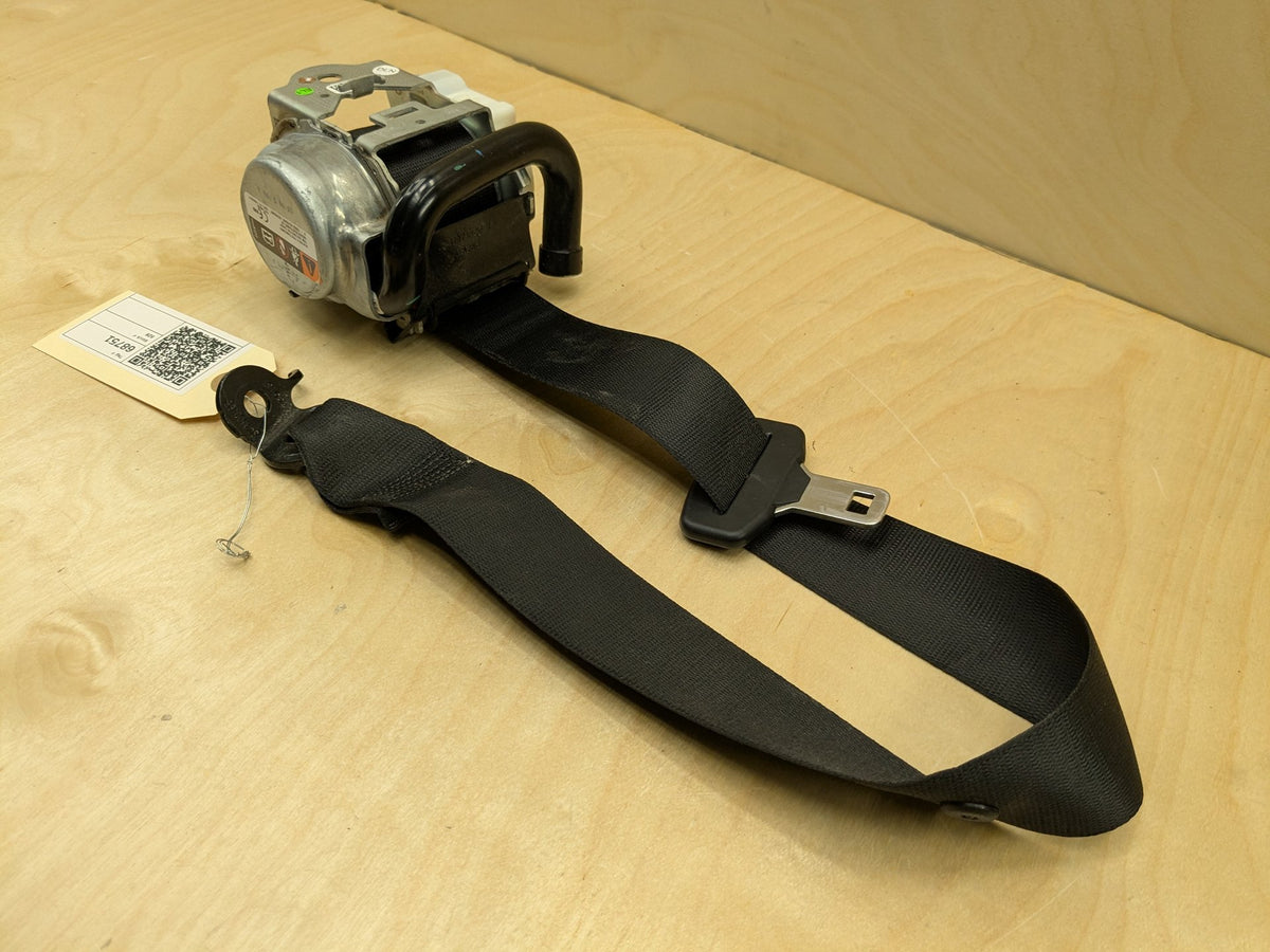 OEM BMW F97 G01 G02 X3 REAR Right Passenger Seat Belt Seatbelt Retractor Black