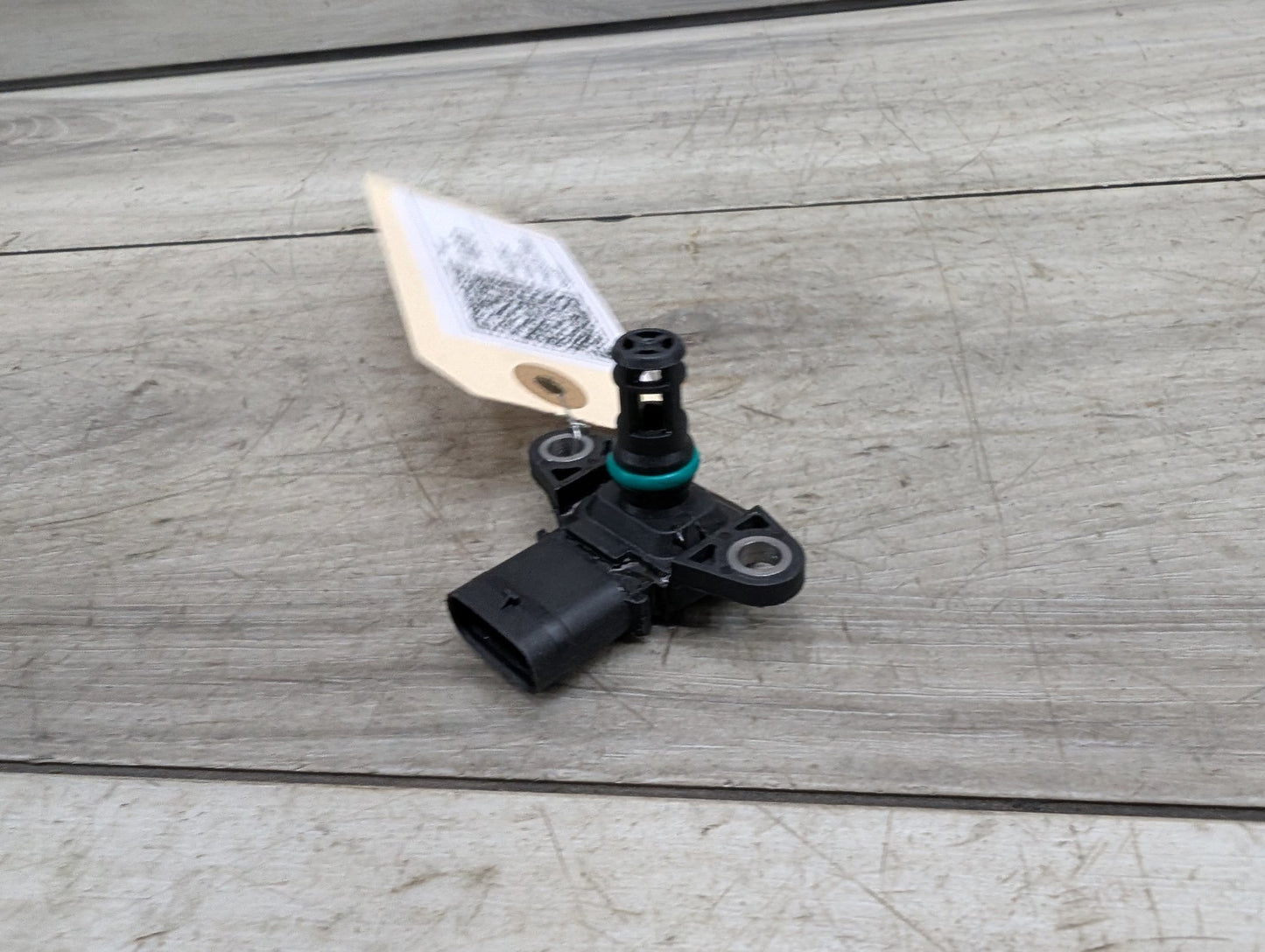 2013 - 2018 BMW X3 F25 Manifold Absolute Pressure (MAP) Sensor 8644432 N55B30M0